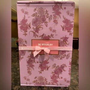 Quencher 40oz Tumbler Purple/Pink New in Box